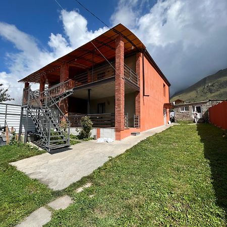 Wander Kazbegi Hotel Екстериор снимка