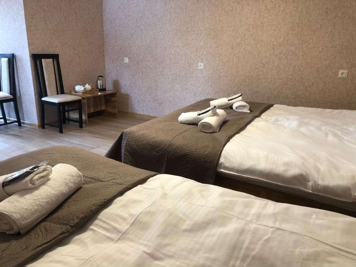 Wander Kazbegi Hotel Екстериор снимка